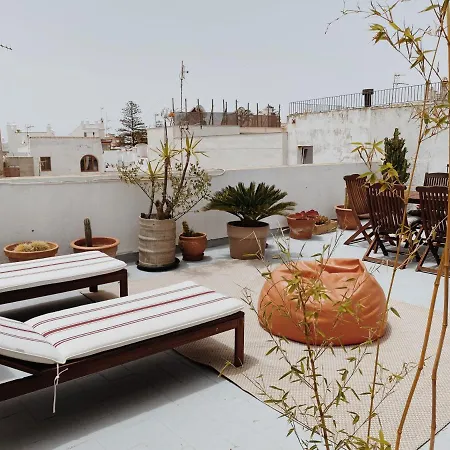 Apartment Cool Loft In The Old Town With Rooftop Terrace And Fireplace Tarifa