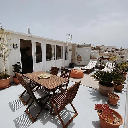 Cool Loft In The Old Town With Rooftop Terrace And Fireplace *